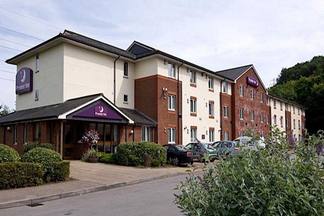 Premier Inn Newport Wales Extérieur photo